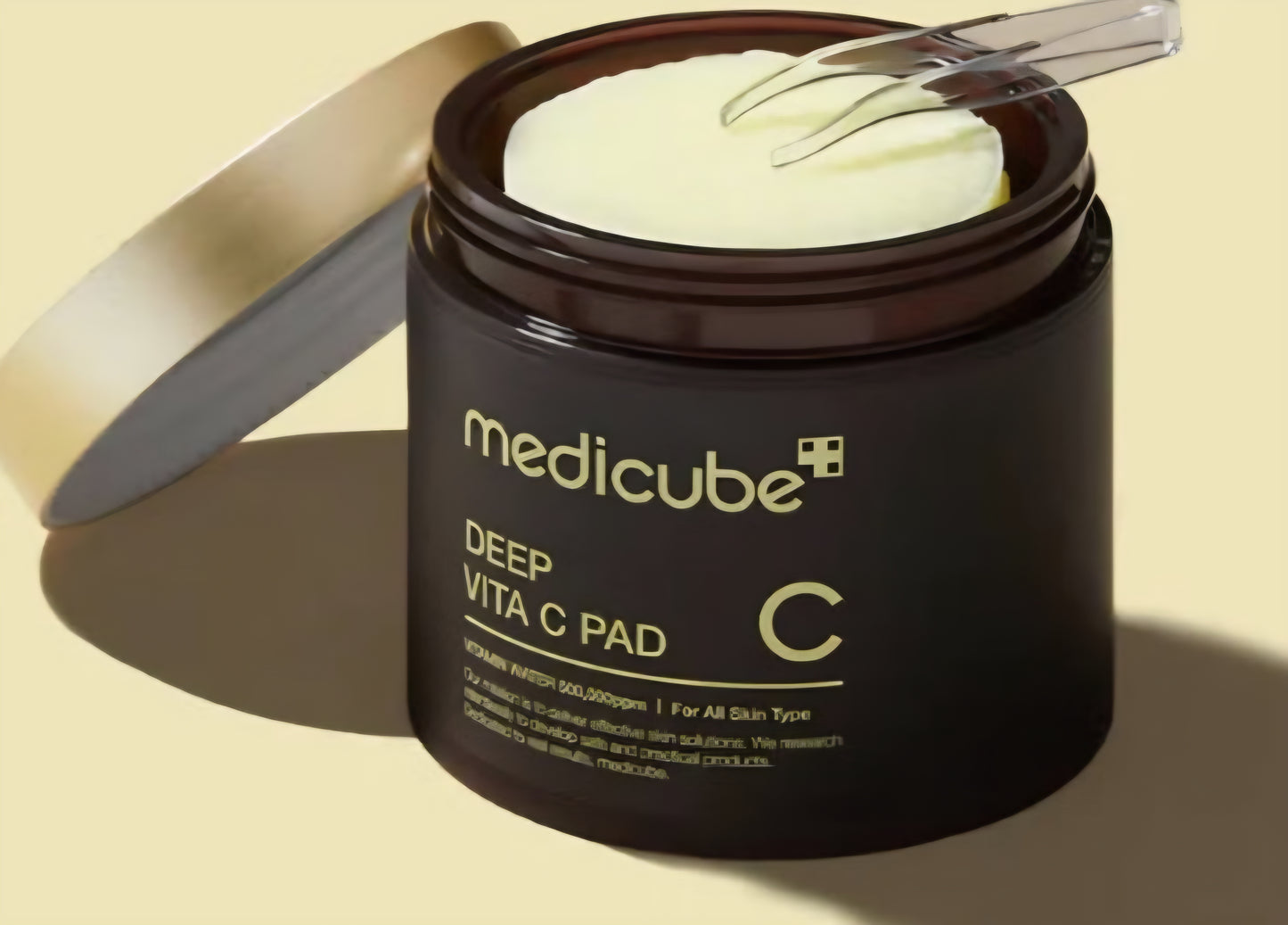 Medicube Deep Vita C | Infusion Éclat Absolu La précision dermatologique, l'éclat en héritage.